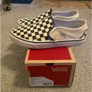 checkerboard black & white slip-on vans